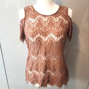 Cute lace shirt